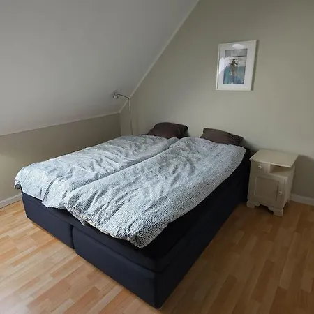 Lejlighed Central, Spacious *